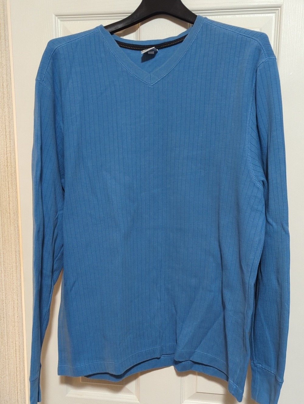 Old Navy Men's Sky Blue V-Neck Ribbed Sweater